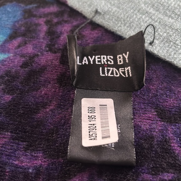 Layers by Lizden Floral Scarf Pashima with Fringe - Picture 4 of 10